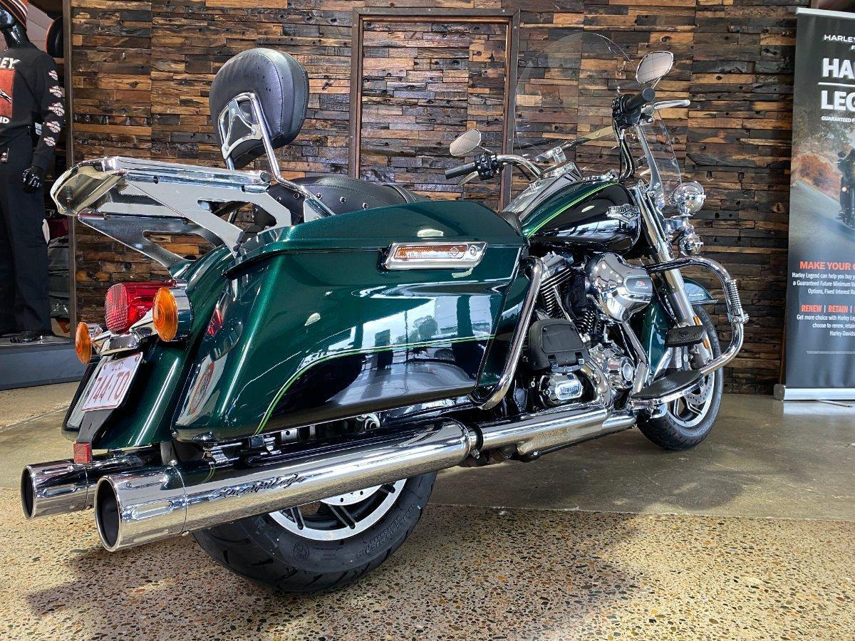 2016 HARLEY-DAVIDSON FLHR ROAD KING CRUISER