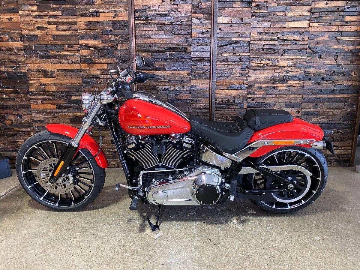 2026 HARLEY-DAVIDSON FXBR BREAKOUT (117) SOFTAIL CRUISER