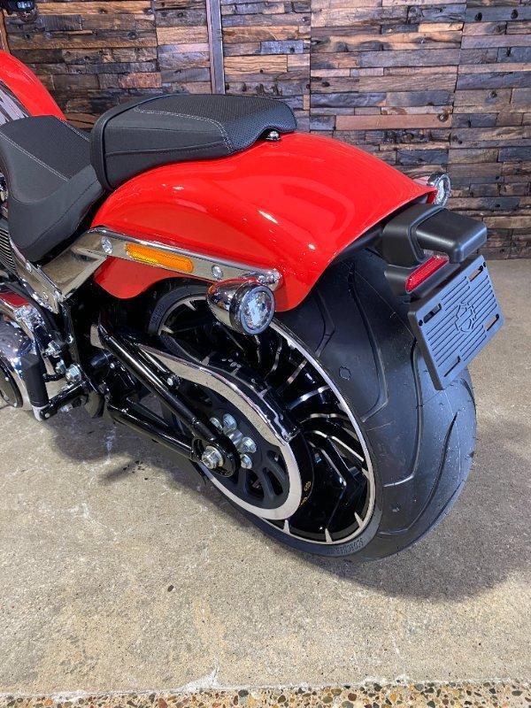 2026 HARLEY-DAVIDSON FXBR BREAKOUT (117) SOFTAIL CRUISER