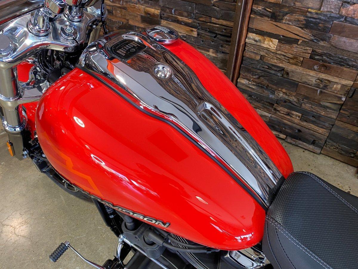 2026 HARLEY-DAVIDSON FXBR BREAKOUT (117) SOFTAIL CRUISER