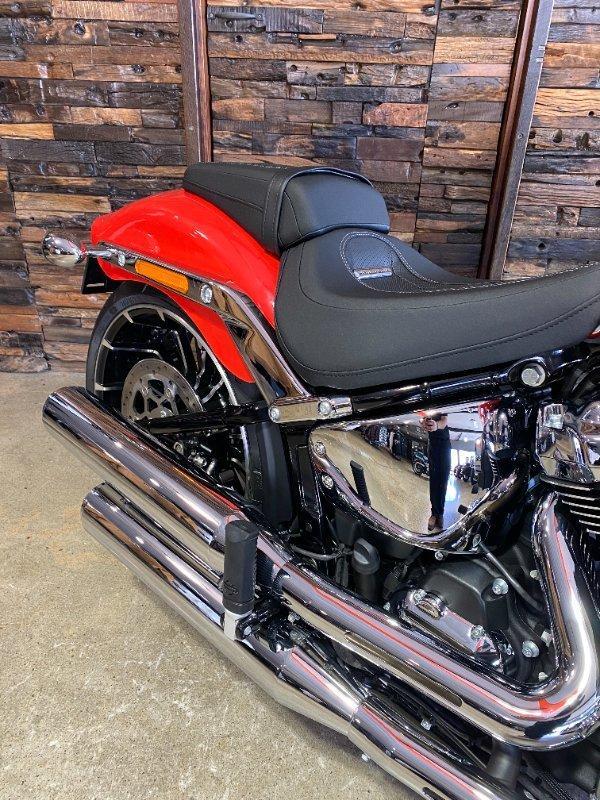 2026 HARLEY-DAVIDSON FXBR BREAKOUT (117) SOFTAIL CRUISER