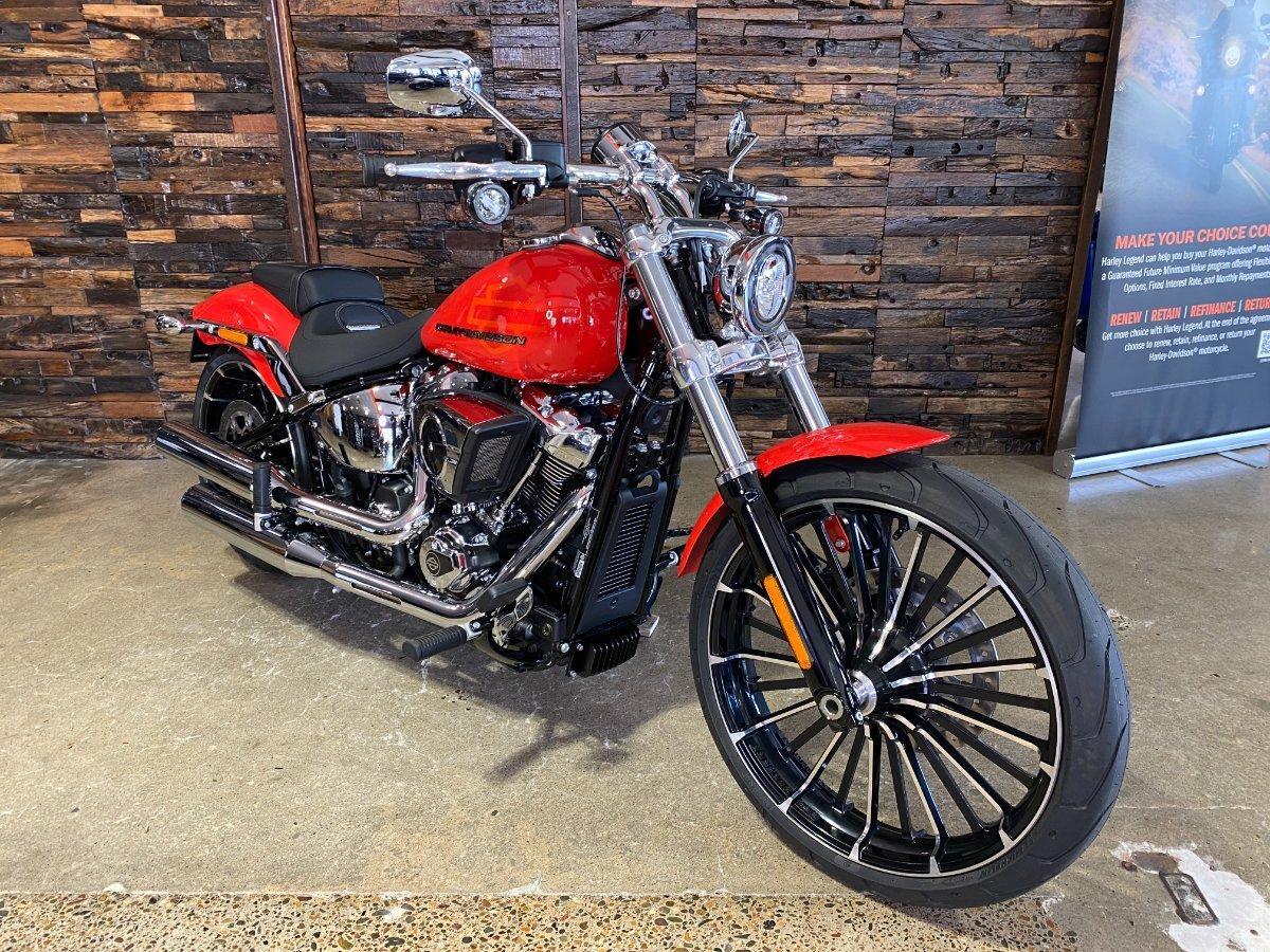 2026 HARLEY-DAVIDSON FXBR BREAKOUT (117) SOFTAIL CRUISER