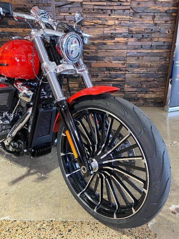 2026 HARLEY-DAVIDSON FXBR BREAKOUT (117) SOFTAIL CRUISER