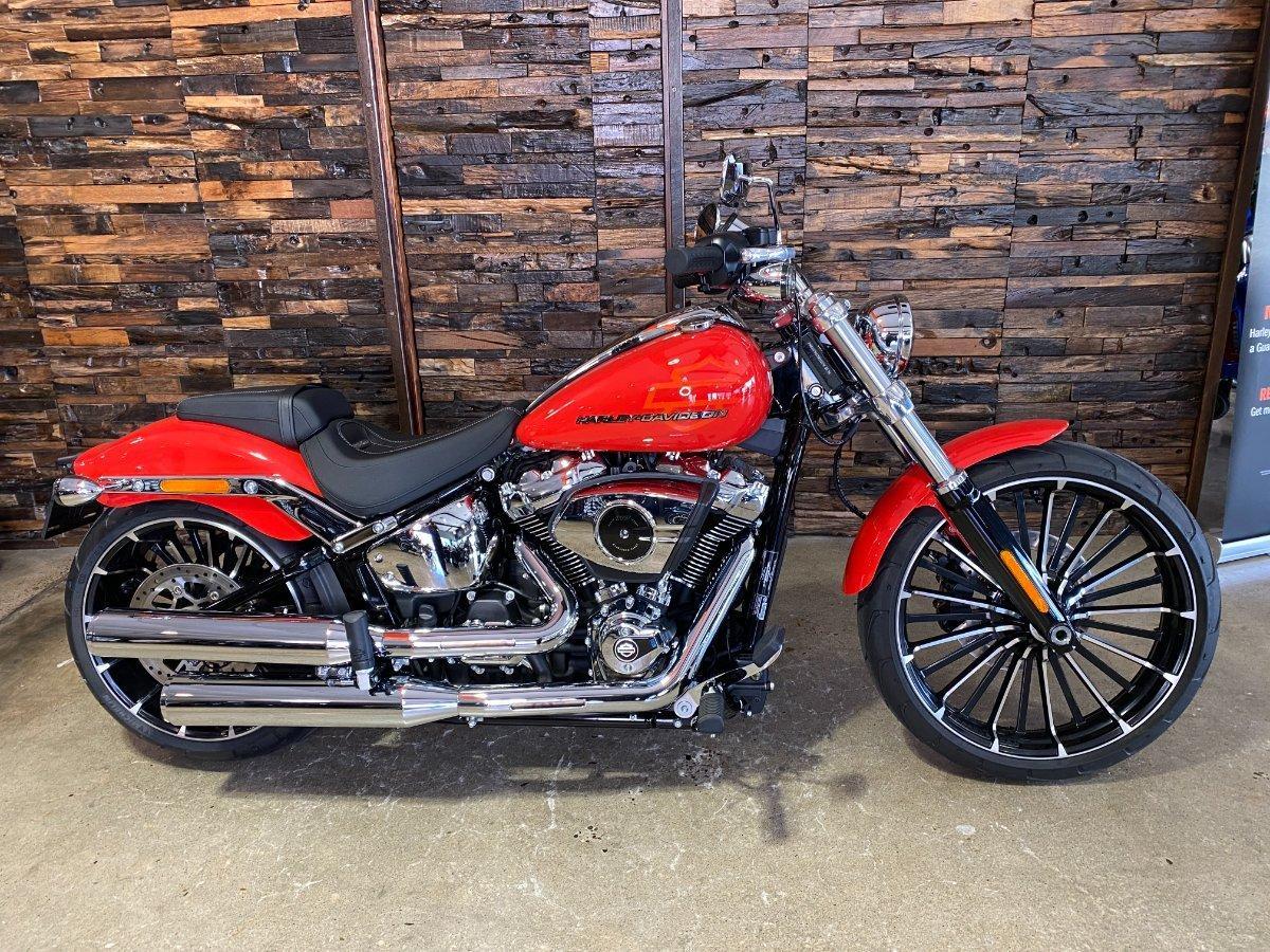 2026 HARLEY-DAVIDSON FXBR BREAKOUT (117) SOFTAIL CRUISER