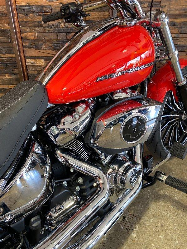 2026 HARLEY-DAVIDSON FXBR BREAKOUT (117) SOFTAIL CRUISER