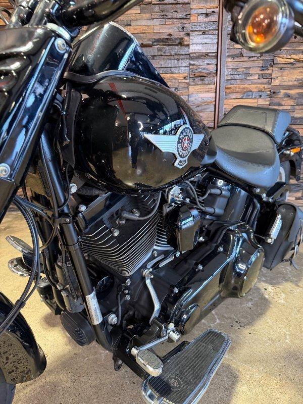 2017 HARLEY-DAVIDSON FLSTFBS FAT BOY S CRUISER