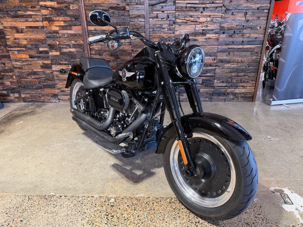 2017 HARLEY-DAVIDSON FLSTFBS FAT BOY S CRUISER