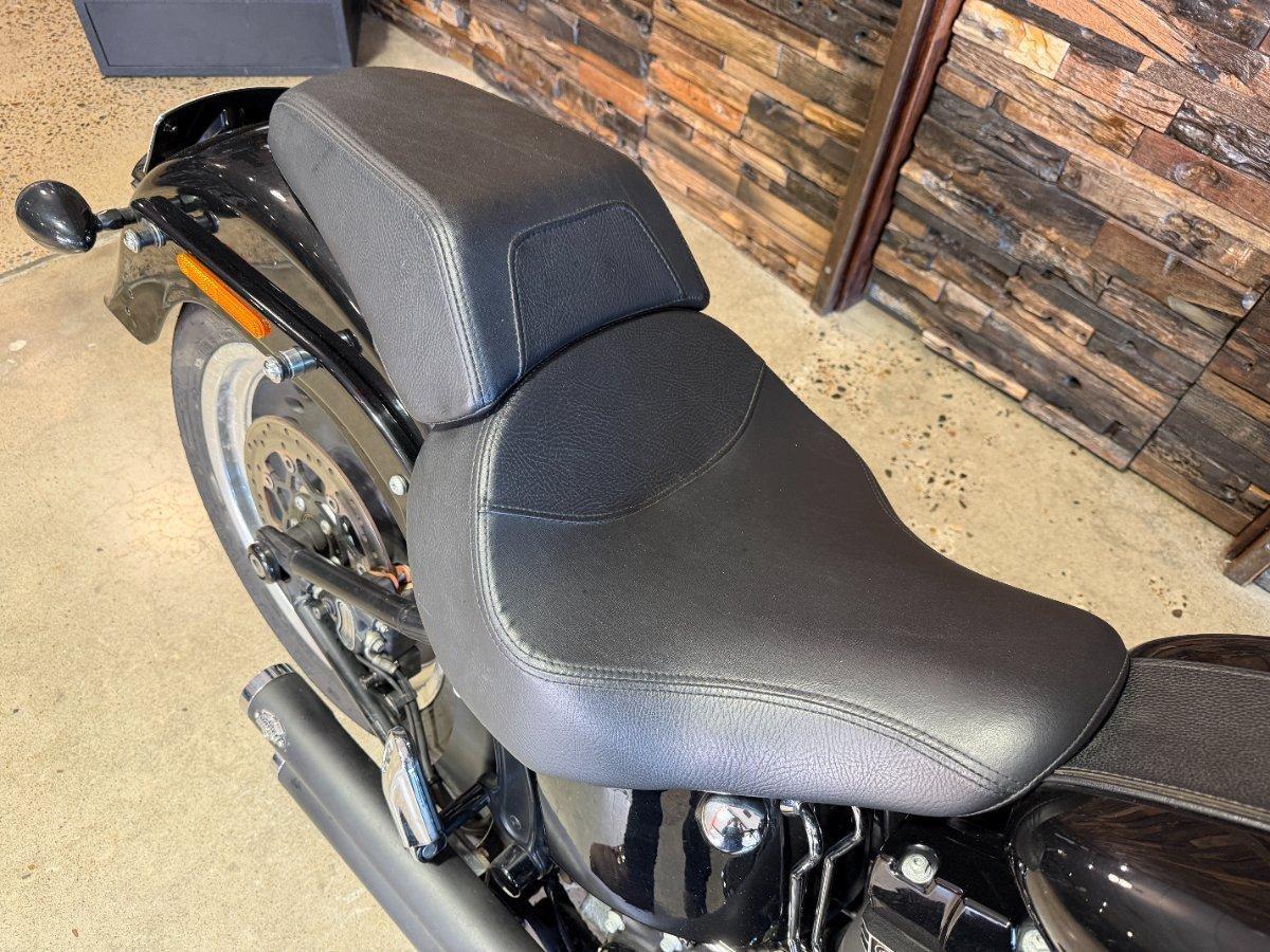2017 HARLEY-DAVIDSON FLSTFBS FAT BOY S CRUISER