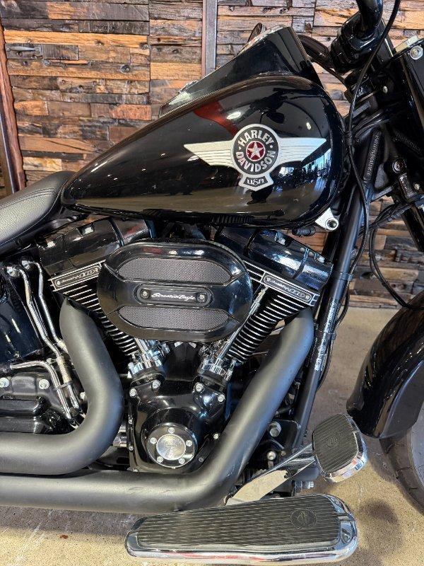 2017 HARLEY-DAVIDSON FLSTFBS FAT BOY S CRUISER