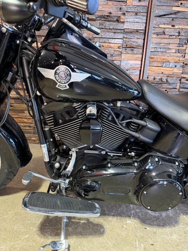2017 HARLEY-DAVIDSON FLSTFBS FAT BOY S CRUISER