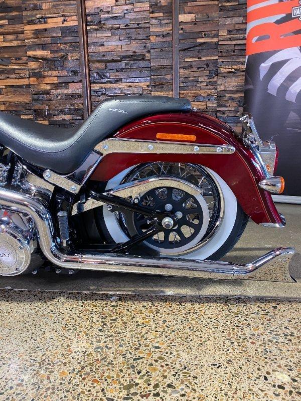 2016 HARLEY-DAVIDSON FLSTN SOFTAIL DELUXE CRUISER