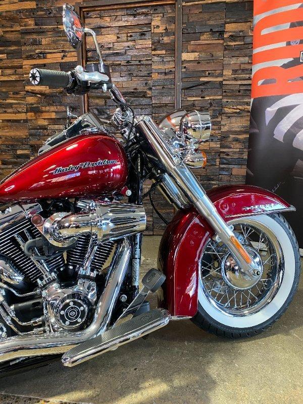 2016 HARLEY-DAVIDSON FLSTN SOFTAIL DELUXE CRUISER