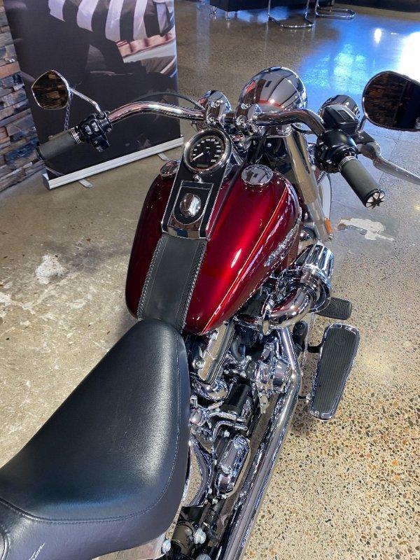 2016 HARLEY-DAVIDSON FLSTN SOFTAIL DELUXE CRUISER