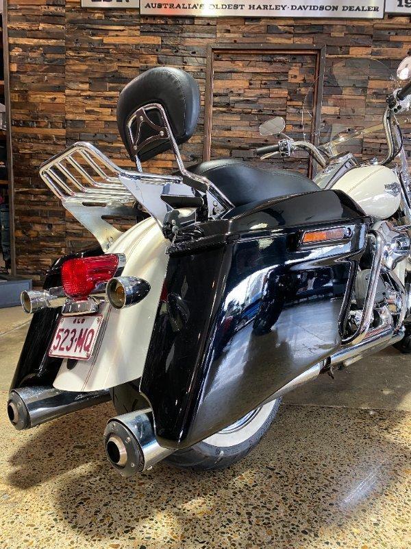 2015 HARLEY-DAVIDSON FLHRC ROAD KING CLASSIC CRUISER