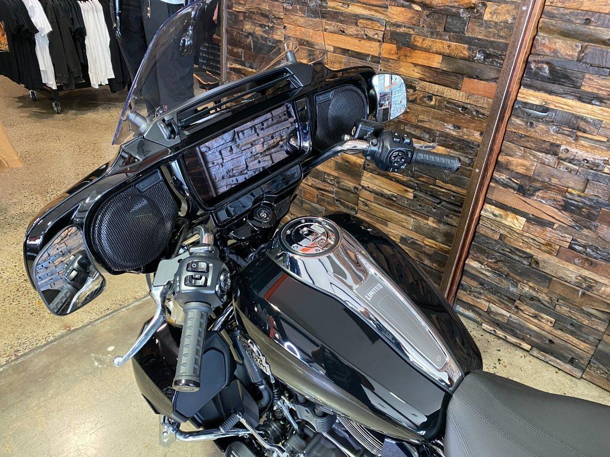 2026 HARLEY-DAVIDSON FLHXL STREET GLIDE LIMITED 117 CRUISER