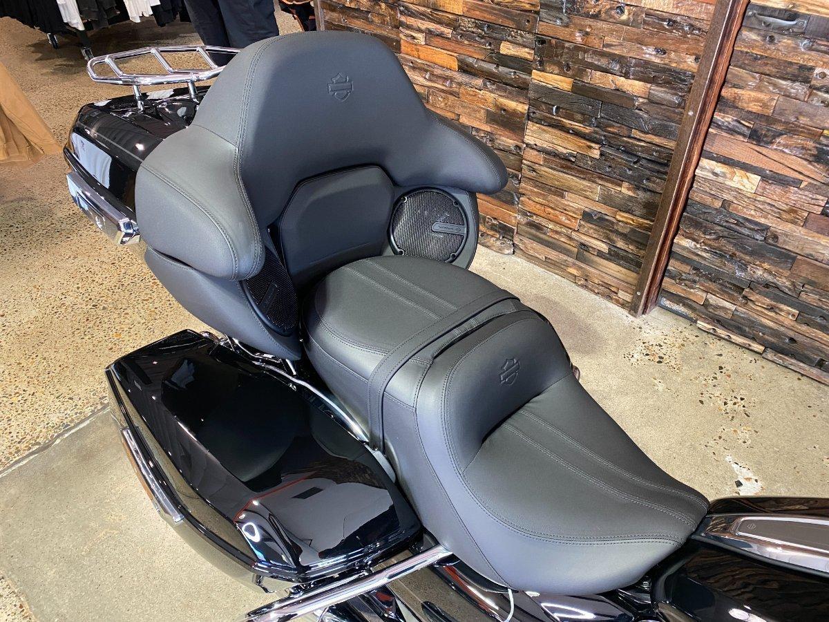 2026 HARLEY-DAVIDSON FLHXL STREET GLIDE LIMITED 117 CRUISER