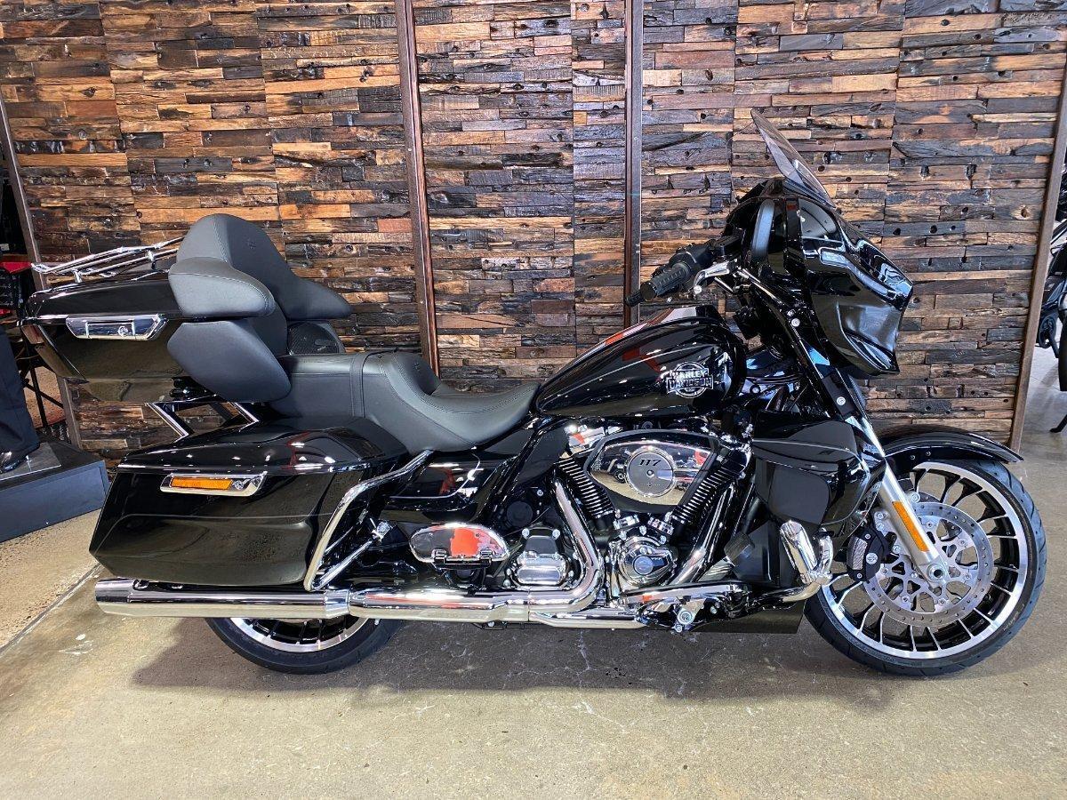 2026 HARLEY-DAVIDSON FLHXL STREET GLIDE LIMITED 117 CRUISER