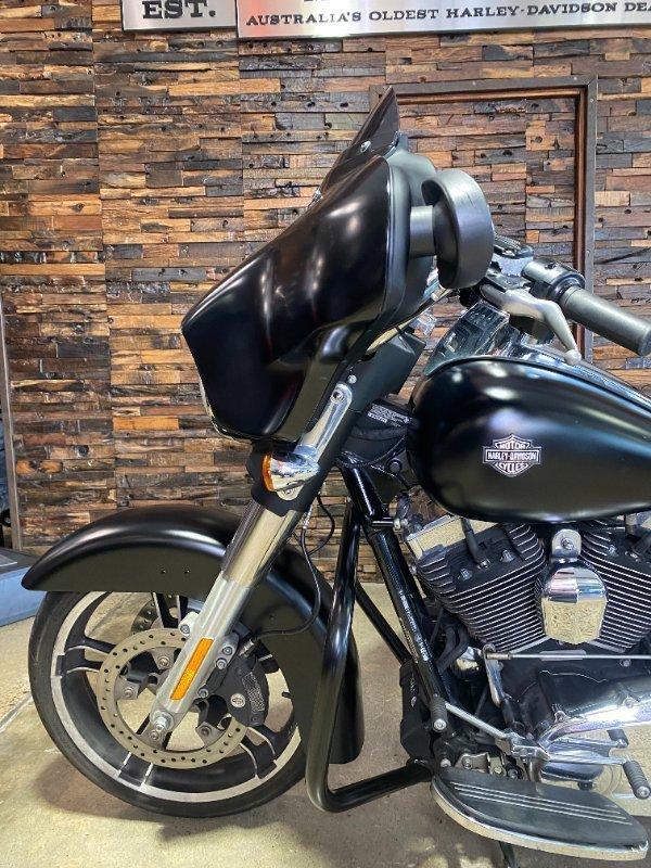 2015 HARLEY-DAVIDSON STREET GLIDE SPECIAL CRUISER