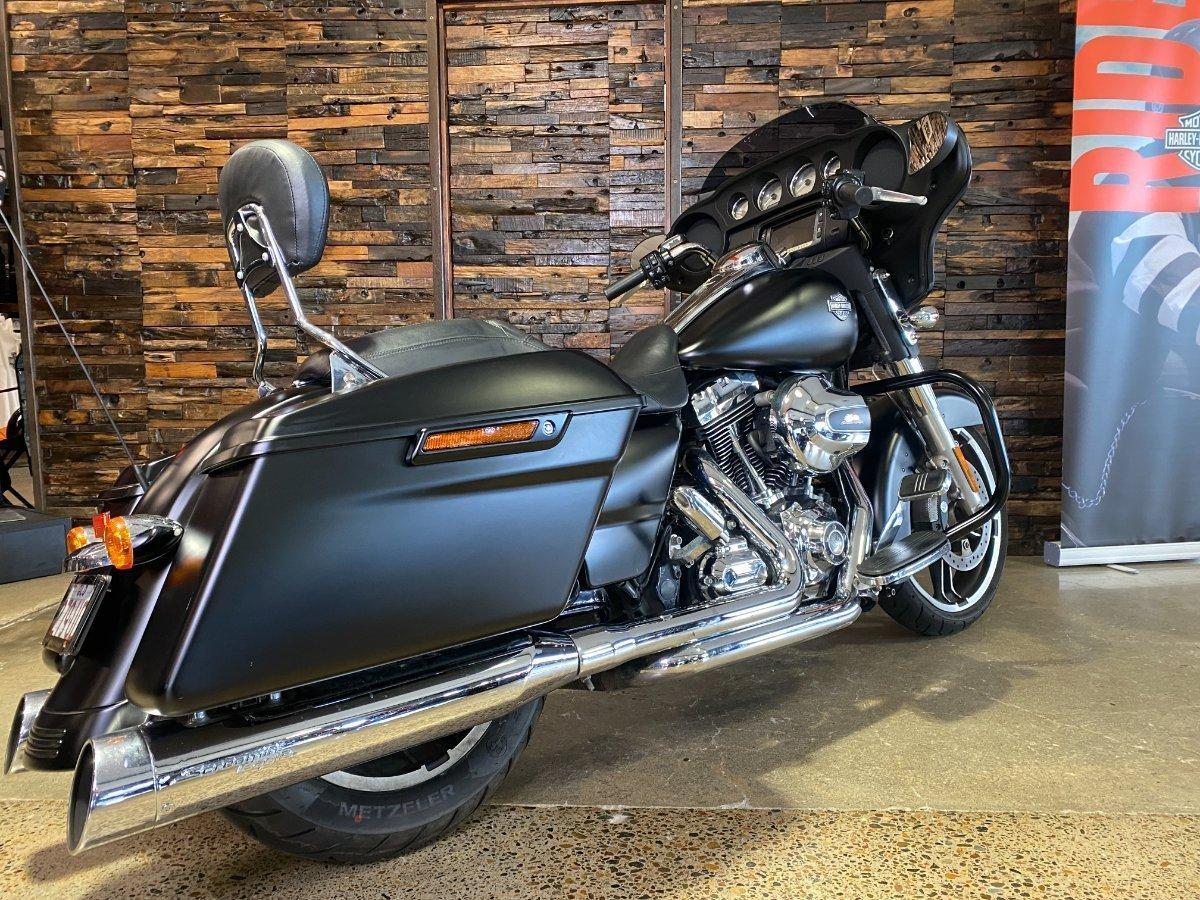 2015 HARLEY-DAVIDSON STREET GLIDE SPECIAL CRUISER