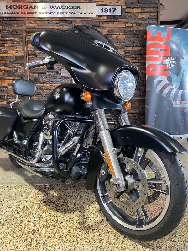 2015 HARLEY-DAVIDSON STREET GLIDE SPECIAL CRUISER