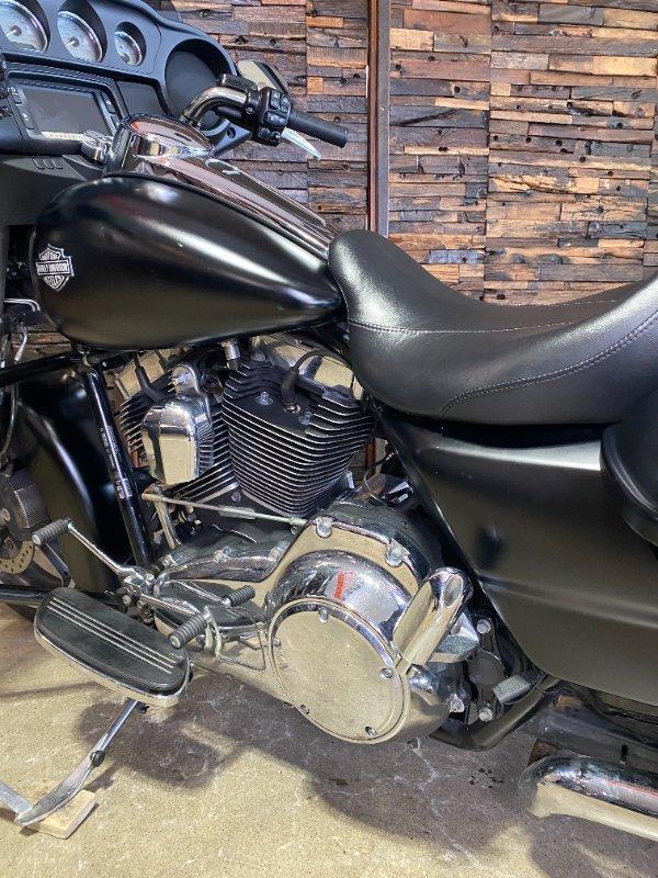 2015 HARLEY-DAVIDSON STREET GLIDE SPECIAL CRUISER