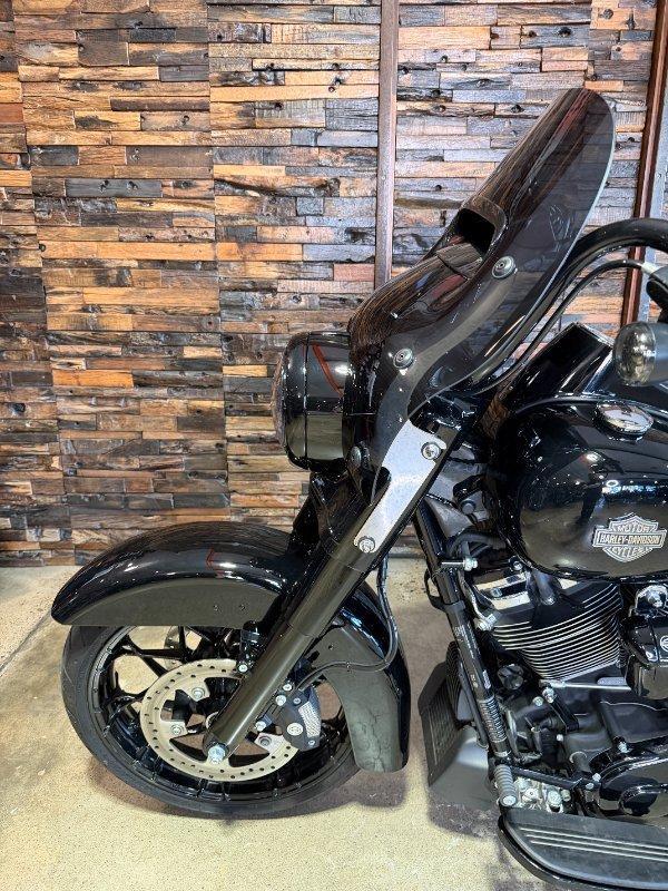 2023 HARLEY-DAVIDSON FLHRXS ROAD KING SPECIAL CRUISER