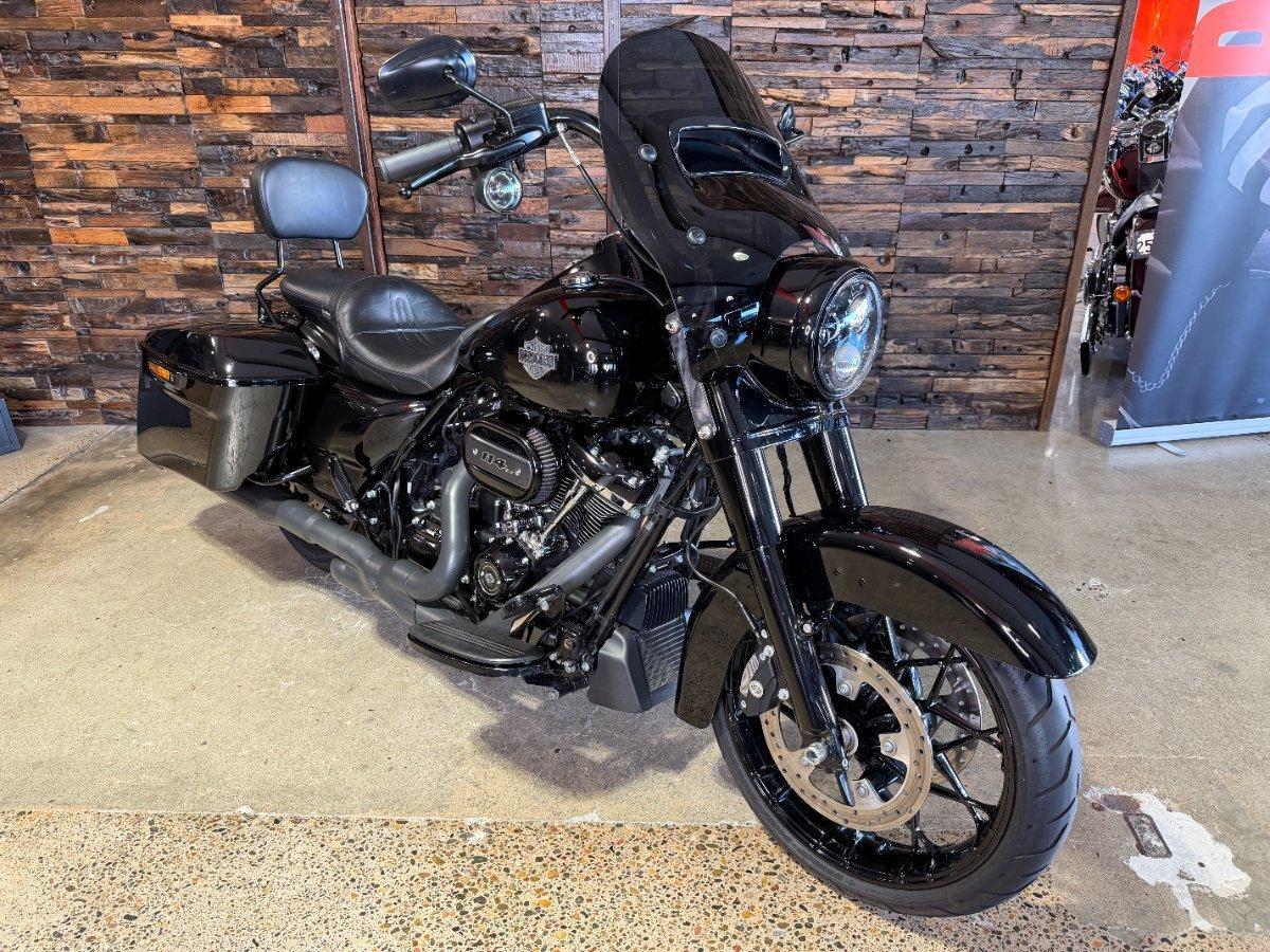 2023 HARLEY-DAVIDSON FLHRXS ROAD KING SPECIAL CRUISER