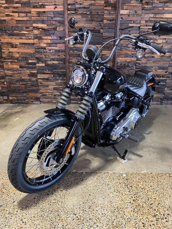 2025 HARLEY-DAVIDSON FXBB STREET BOB (117) CRUISER