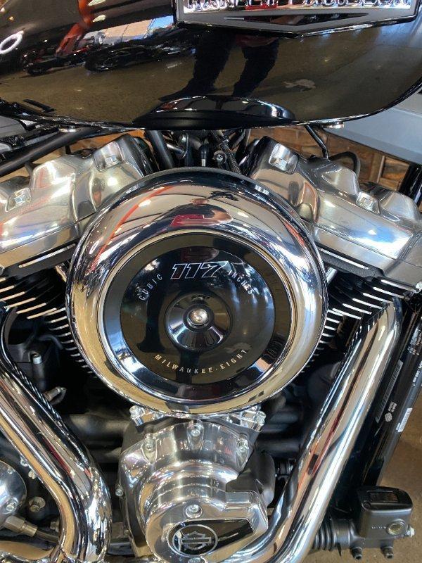 2025 HARLEY-DAVIDSON FXBB STREET BOB (117) CRUISER