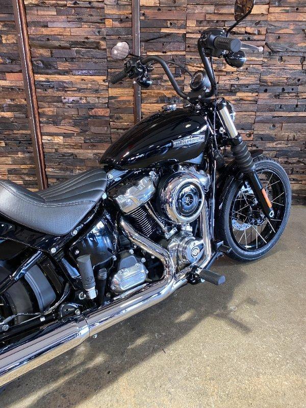 2025 HARLEY-DAVIDSON FXBB STREET BOB (117) CRUISER