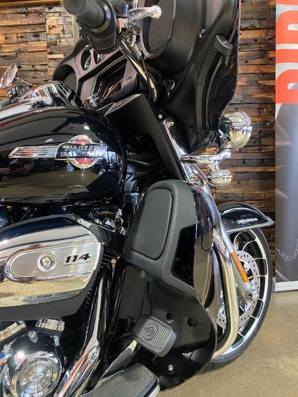 2025 HARLEY-DAVIDSON FLHTCUTG TRI GLIDE U/CLC 114 TRIKE