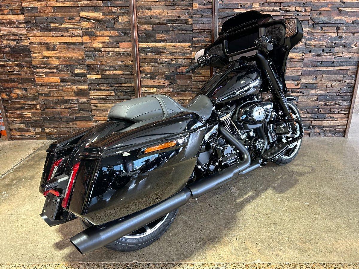 2026 HARLEY-DAVIDSON FLHX STREET GLIDE (117) CRUISER