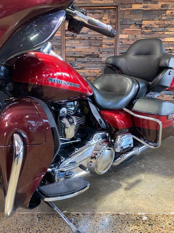 2019 HARLEY-DAVIDSON FLHTK ULTRA LIMITED CRUISER