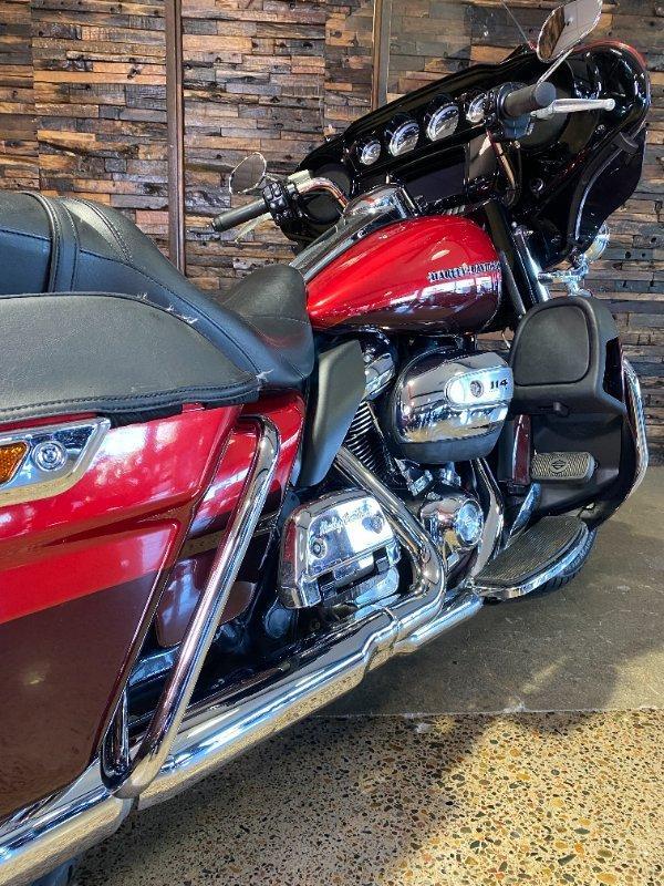2019 HARLEY-DAVIDSON FLHTK ULTRA LIMITED CRUISER