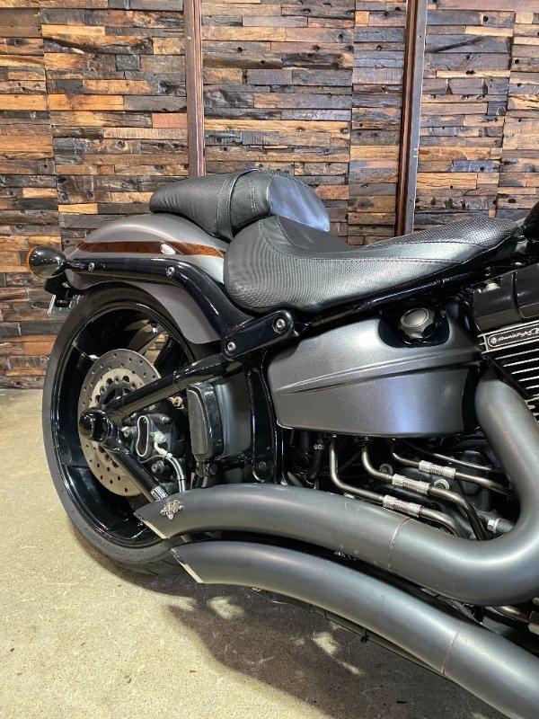 2017 HARLEY-DAVIDSON FXSE CVO PRO STREET BREAKOUT CRUISER
