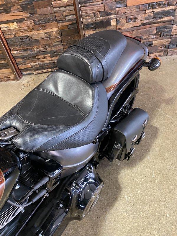 2017 HARLEY-DAVIDSON FXSE CVO PRO STREET BREAKOUT CRUISER
