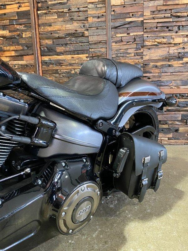 2017 HARLEY-DAVIDSON FXSE CVO PRO STREET BREAKOUT CRUISER