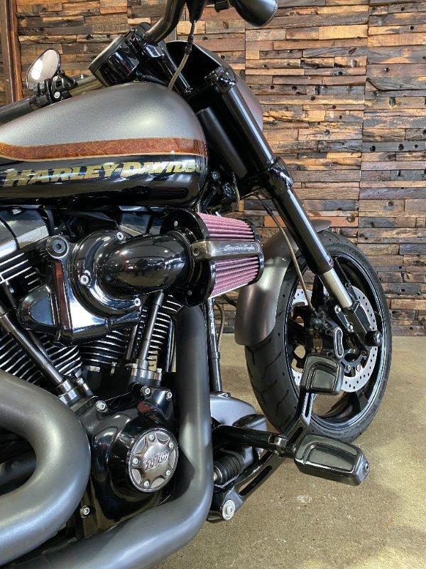 2017 HARLEY-DAVIDSON FXSE CVO PRO STREET BREAKOUT CRUISER