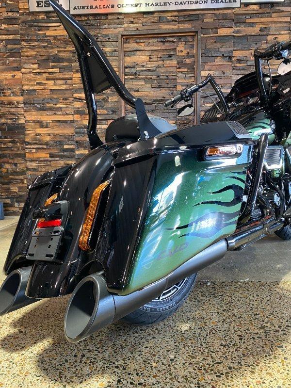 2022 HARLEY-DAVIDSON FLTRXSE CVO ROAD GLIDE (117) CRUISER