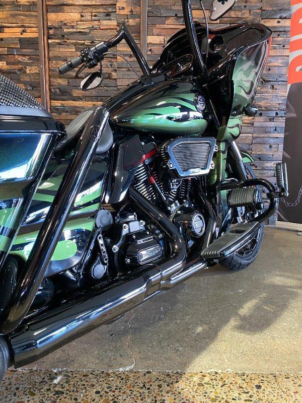 2022 HARLEY-DAVIDSON FLTRXSE CVO ROAD GLIDE (117) CRUISER