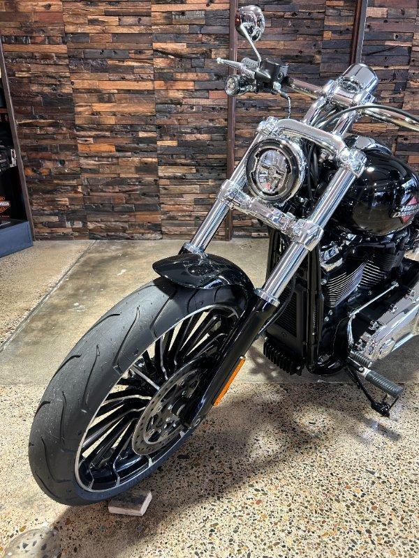 2025 HARLEY-DAVIDSON FXBR BREAKOUT (117) CRUISER