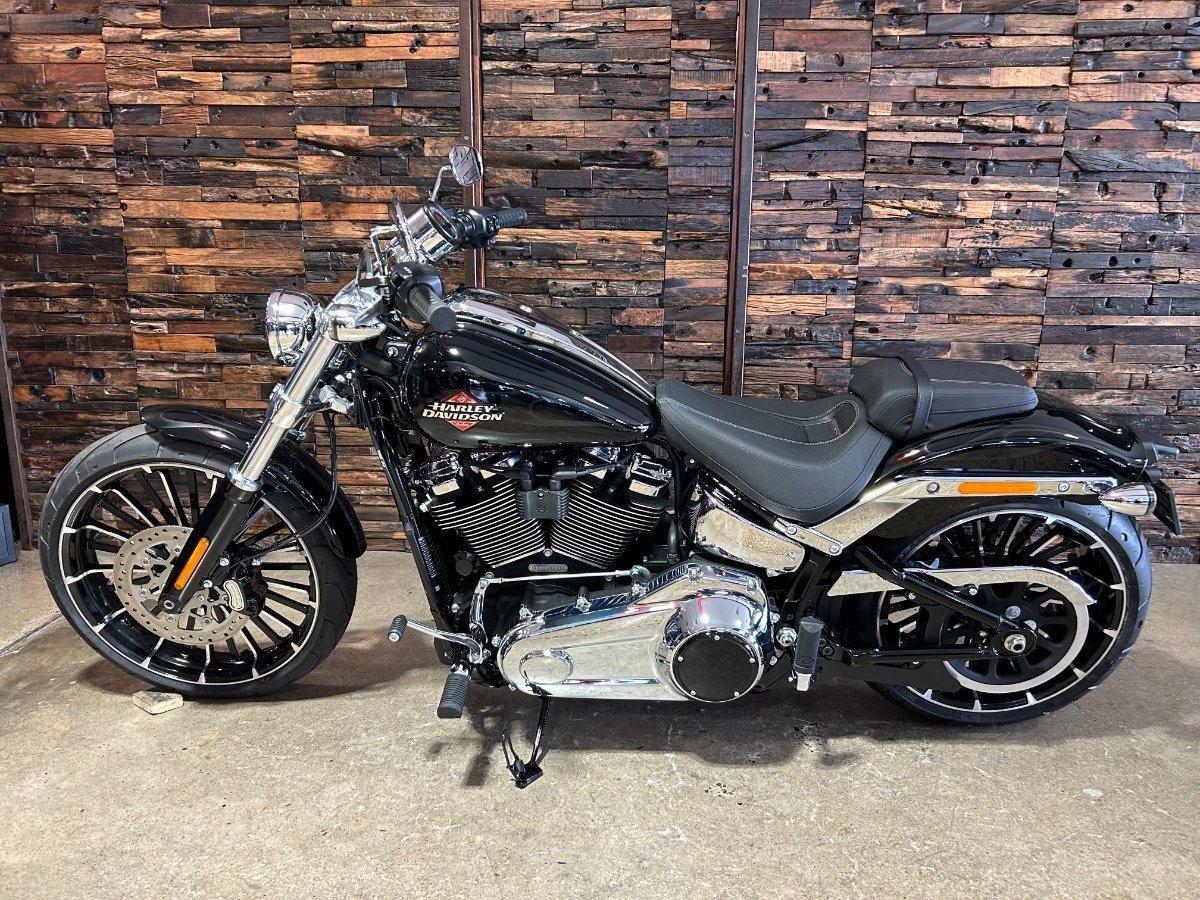 2025 HARLEY-DAVIDSON FXBR BREAKOUT (117) CRUISER