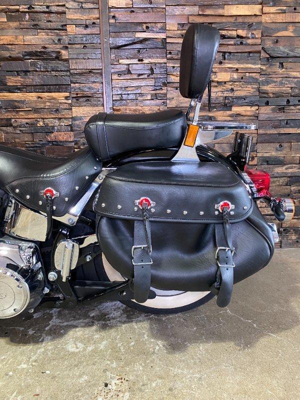 2016 HARLEY-DAVIDSON FLSTC HERITAGE SOFTAIL CLASSIC CRUISER