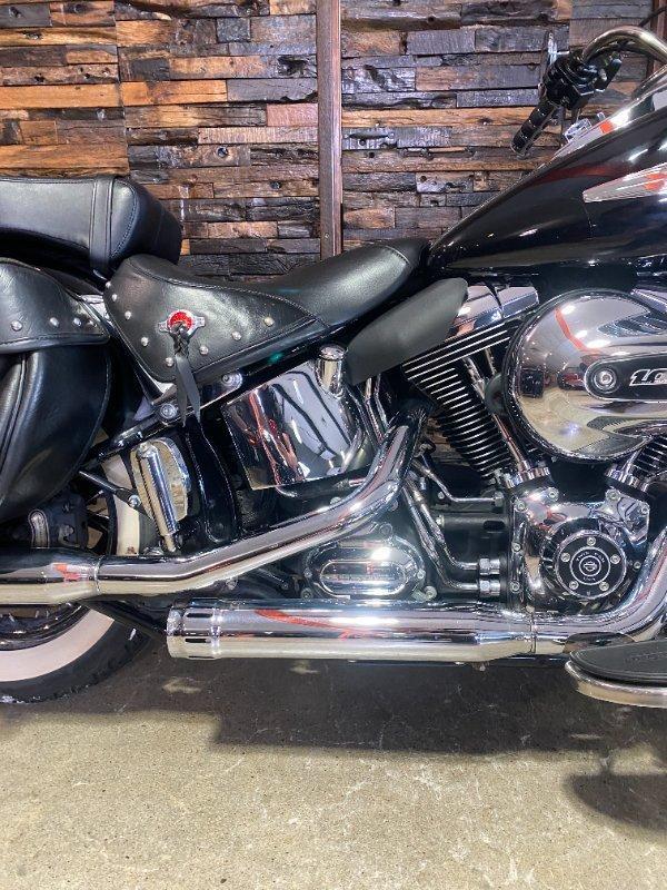 2016 HARLEY-DAVIDSON FLSTC HERITAGE SOFTAIL CLASSIC CRUISER