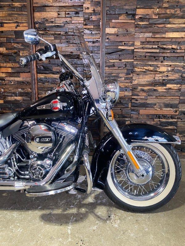 2016 HARLEY-DAVIDSON FLSTC HERITAGE SOFTAIL CLASSIC CRUISER
