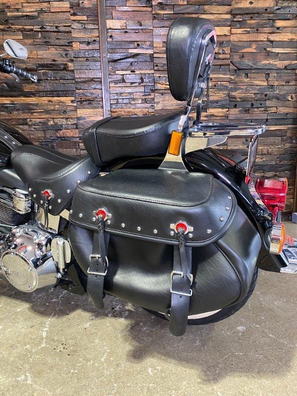 2016 HARLEY-DAVIDSON FLSTC HERITAGE SOFTAIL CLASSIC CRUISER