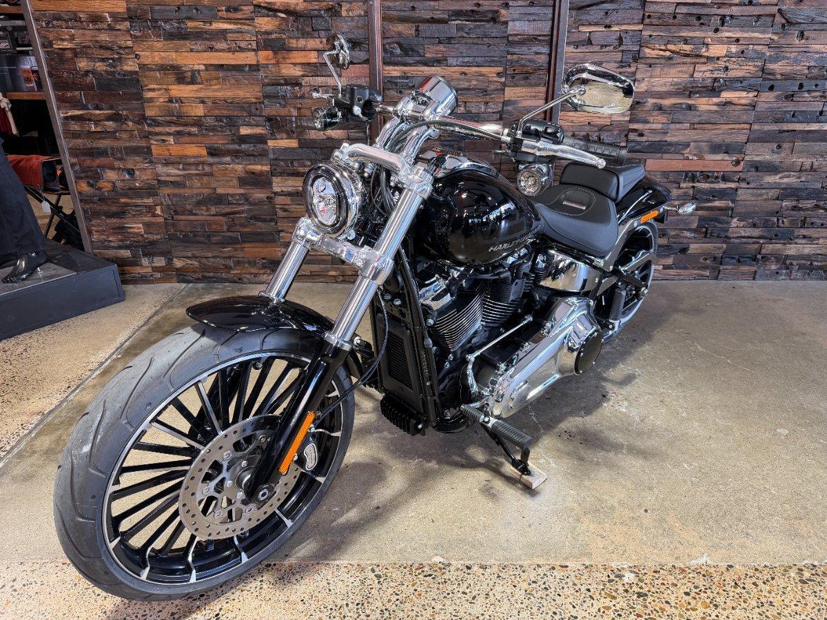 2026 HARLEY-DAVIDSON FXBR BREAKOUT (117) CRUISER