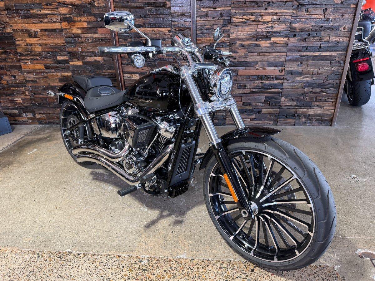 2026 HARLEY-DAVIDSON FXBR BREAKOUT (117) CRUISER