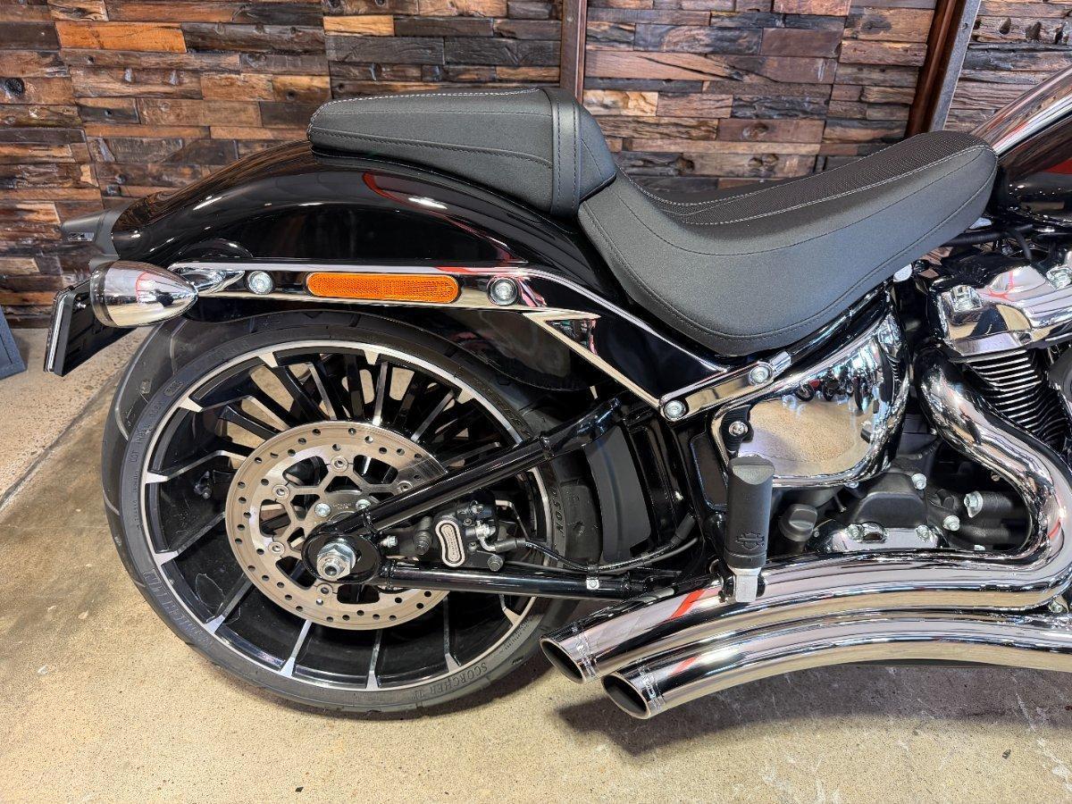2026 HARLEY-DAVIDSON FXBR BREAKOUT (117) CRUISER