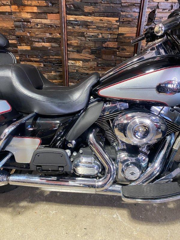 2011 HARLEY-DAVIDSON FLHTCU U/C ELECTRA GLIDE CRUISER